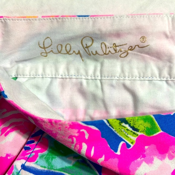 Lilly Pulitzer Chipper Floral Shorts 10" Inseam Size 2 - Picture 3 of 7